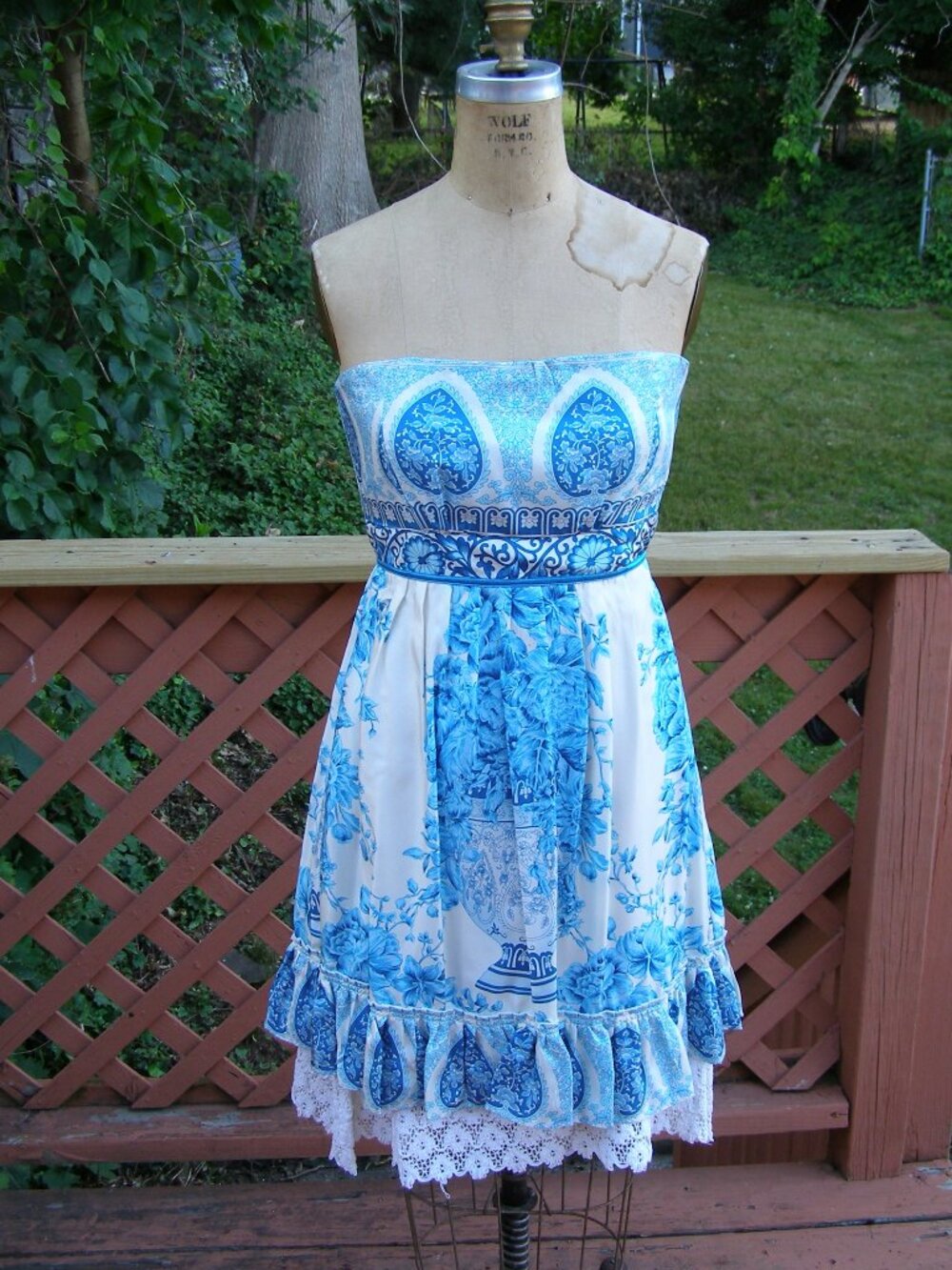 RARE NWT size 8 Tracy Reese Silk Strapless Dress Blue print